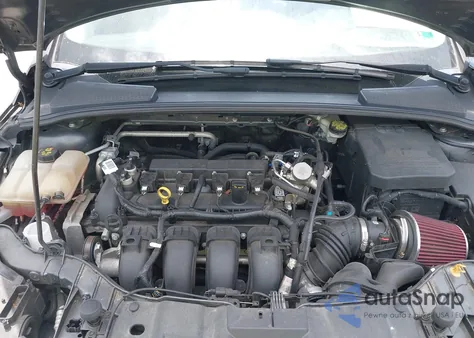 2016 Ford Focus Se z USA, uszkodzony, nr VIN 1FADP3K22GL357093